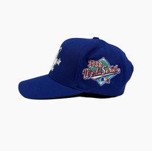 Load image into Gallery viewer, LA STARS SNAPBACK - BLUE
