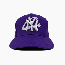 Load image into Gallery viewer, NY STARS SNAPBACK - PURPLE
